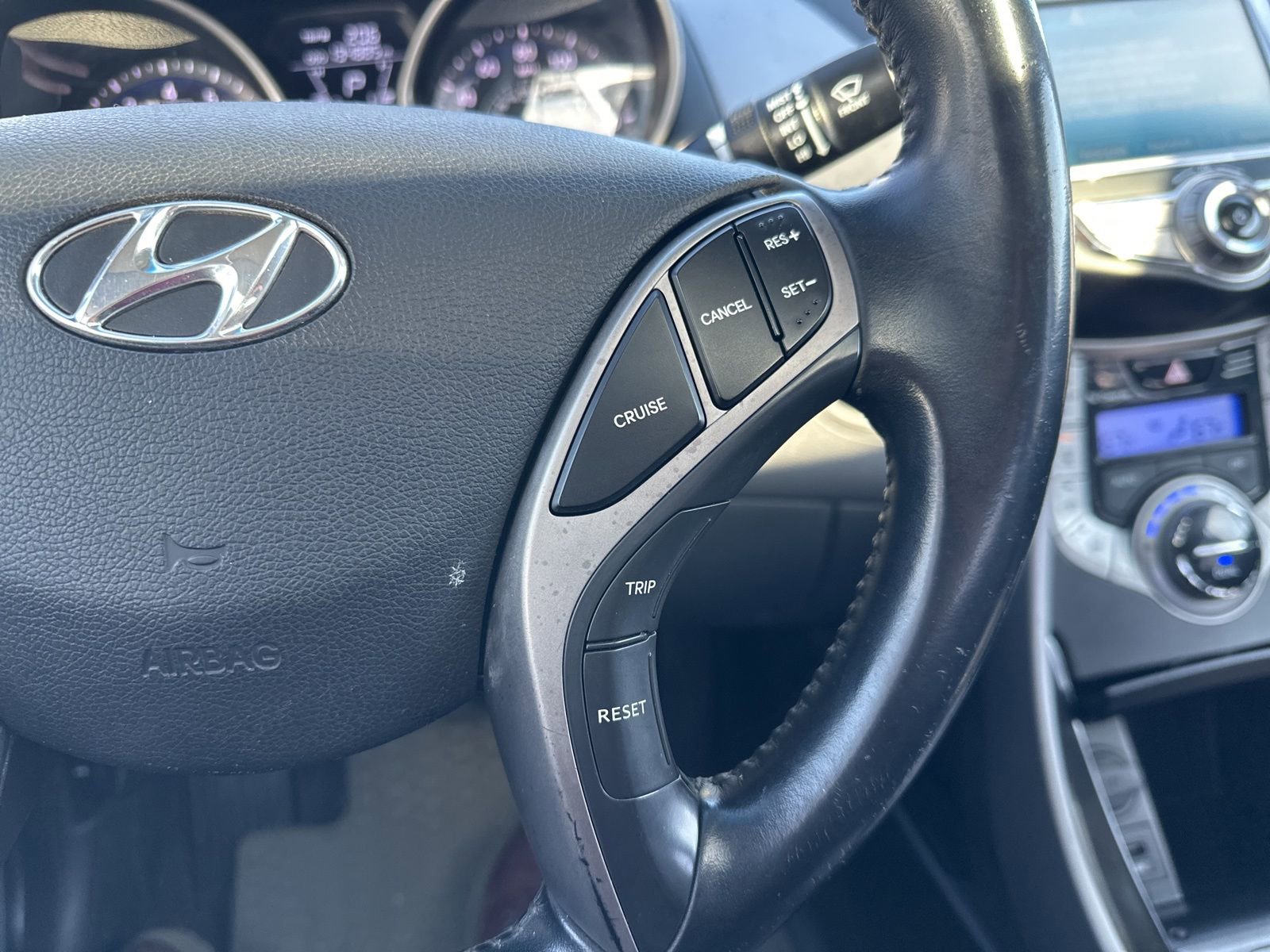 Used 2013 Hyundai Elantra Limited w/ Technology Pkg FWD image 43