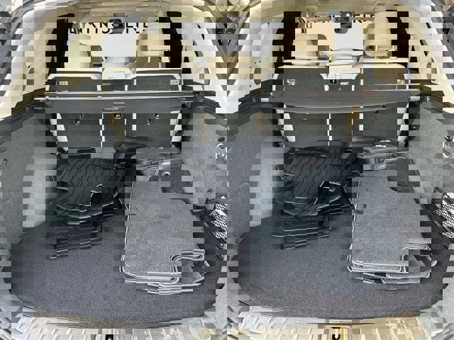 New 2025 Genesis GV80 3.5T Prestige image 16