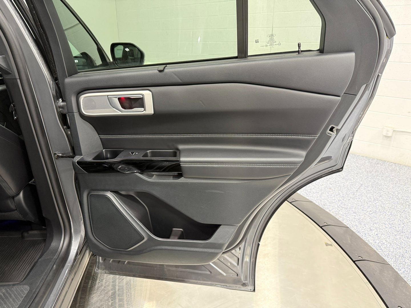 Used 2023 Ford Explorer ST w/ Equipment Group 401A image 31