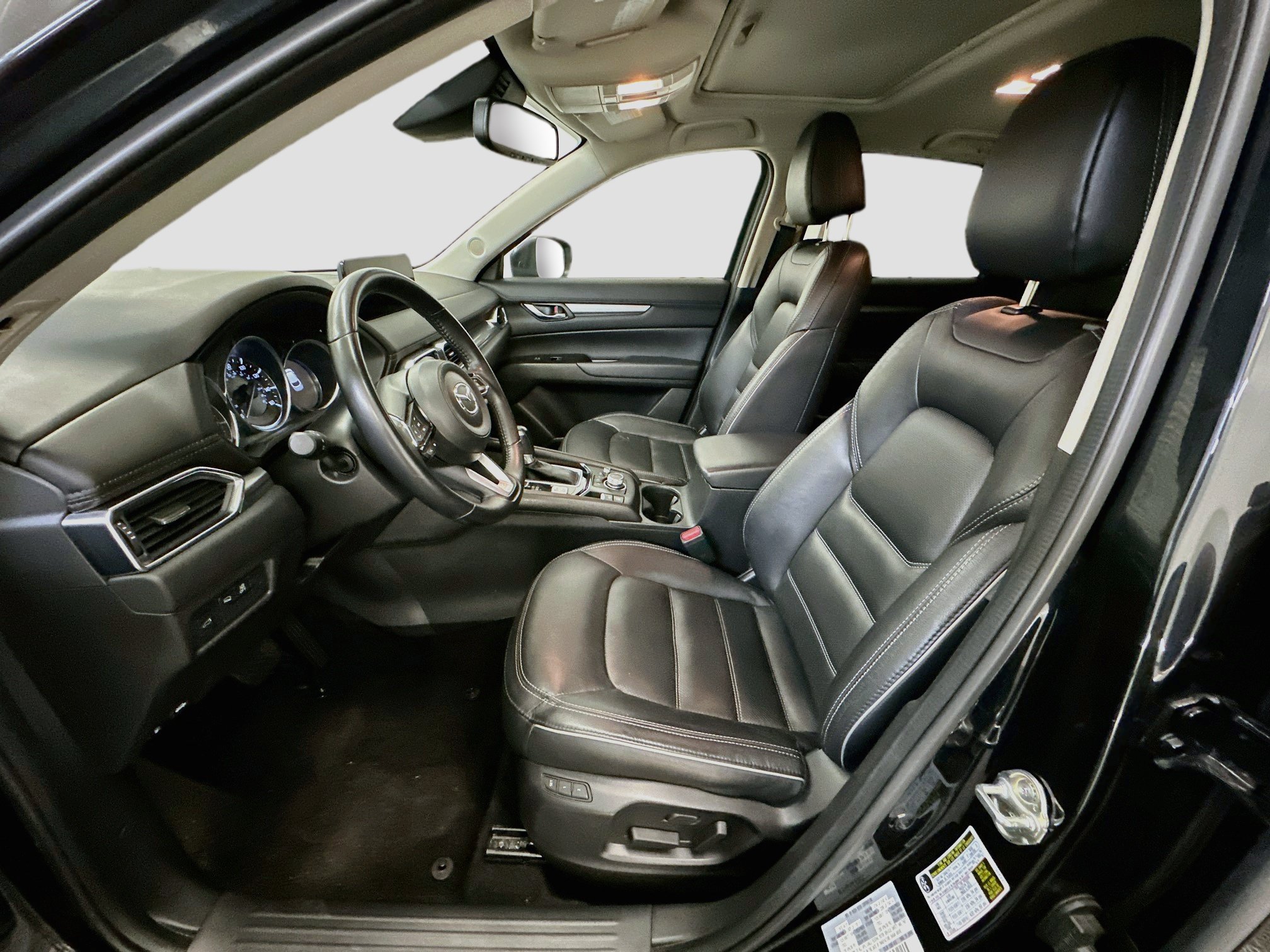 Used 2025 MAZDA CX-5 AWD 2.5 S w/ Preferred Package image 13
