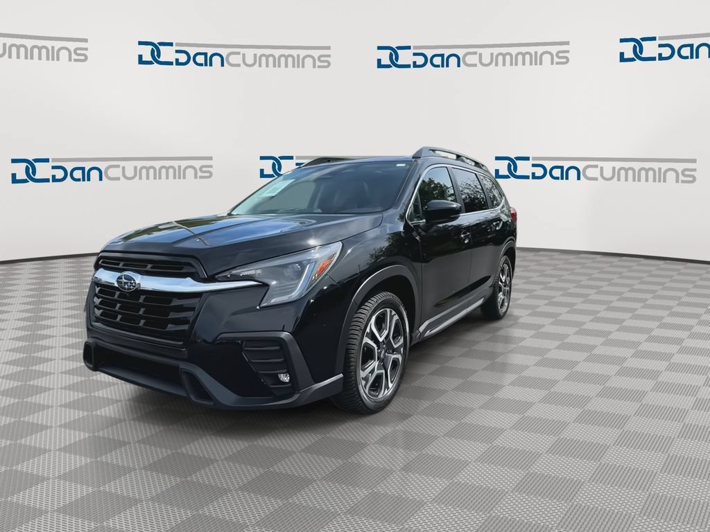 Used 2024 Subaru Ascent Limited w/ Technology Package AWD/4WD image 4