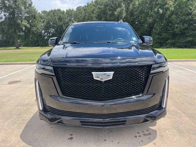 Used 2024 Cadillac Escalade Sport Platinum w/ Heavy-Duty Trailer Package image 13