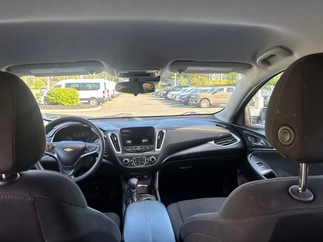 Used 2024 Chevrolet Malibu LT FWD image 19