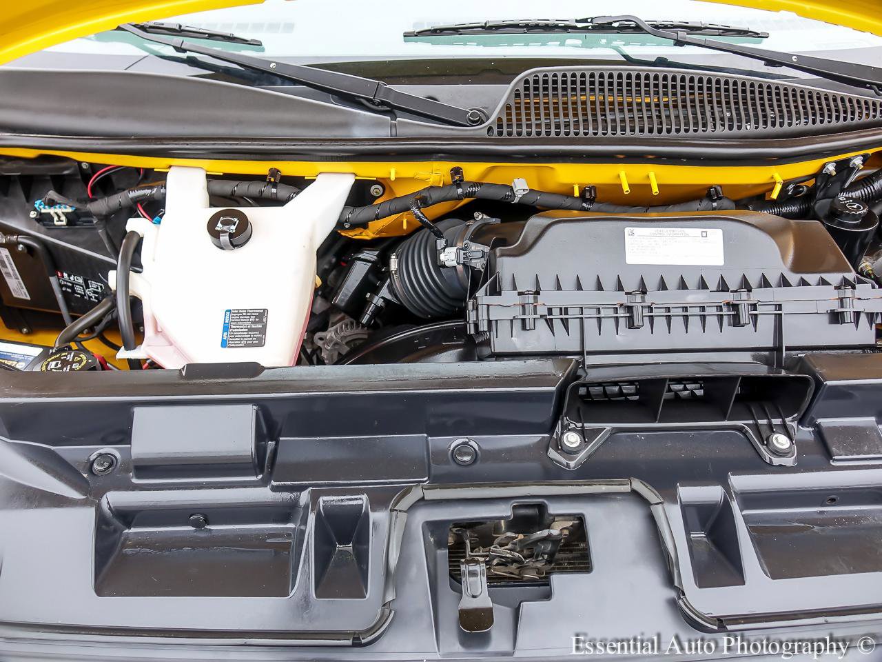 Used 2021 GMC Savana 3500 Extended w/ Power Convenience Package image 21