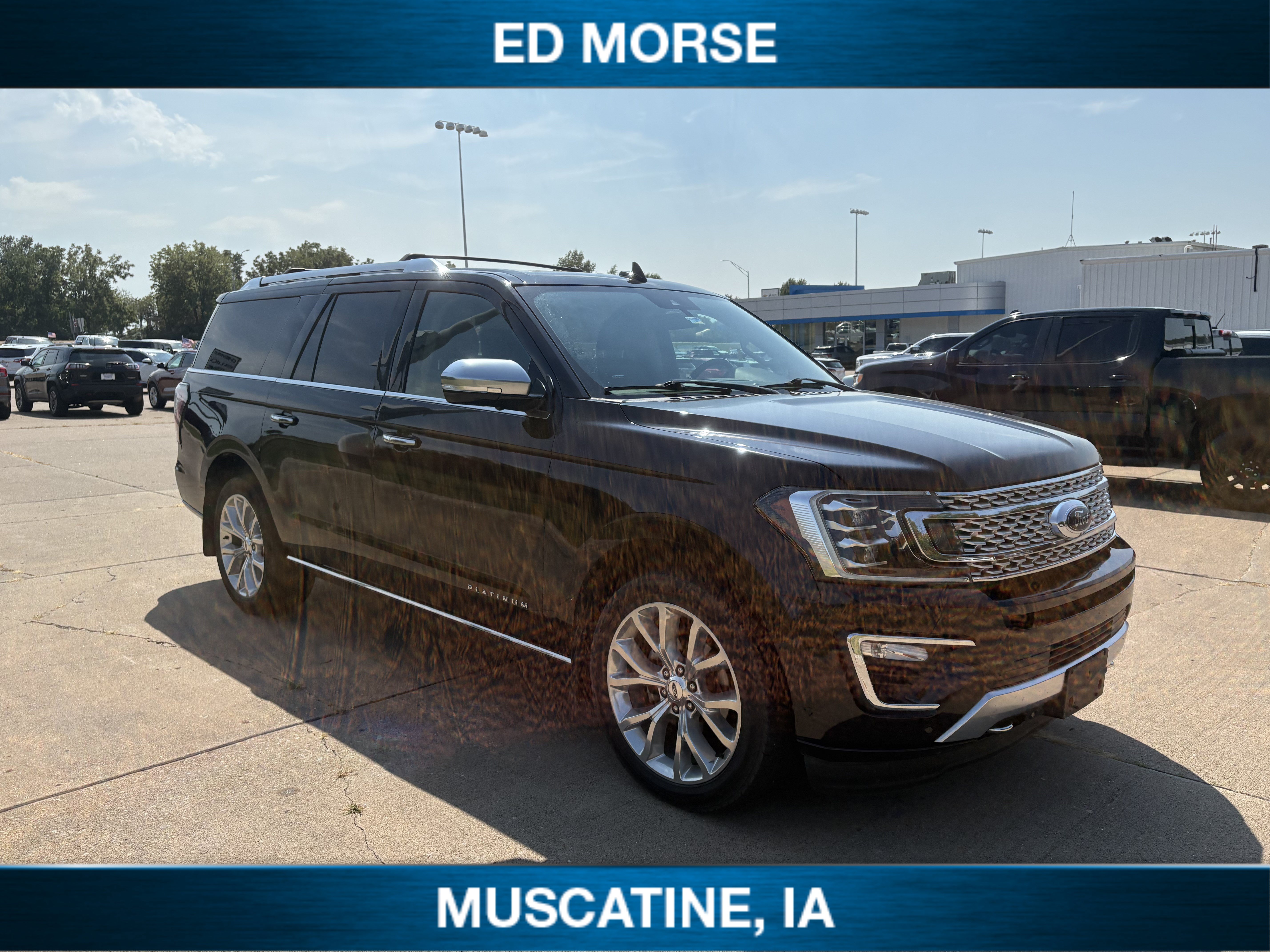 Used 2019 Ford Expedition Max Platinum AWD/4WD image 2