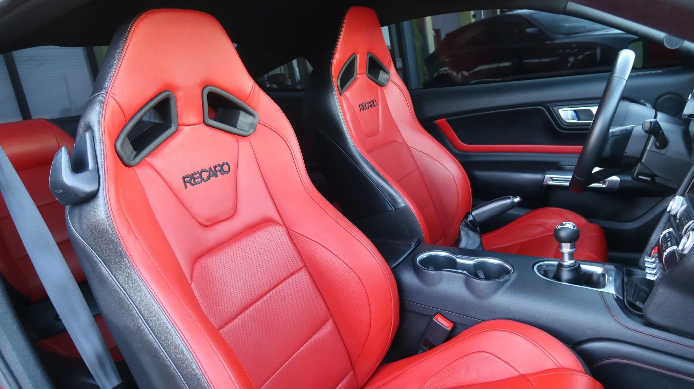Used 2019 Ford Mustang GT Premium w/ Performance Package - Level 2 RWD image 23