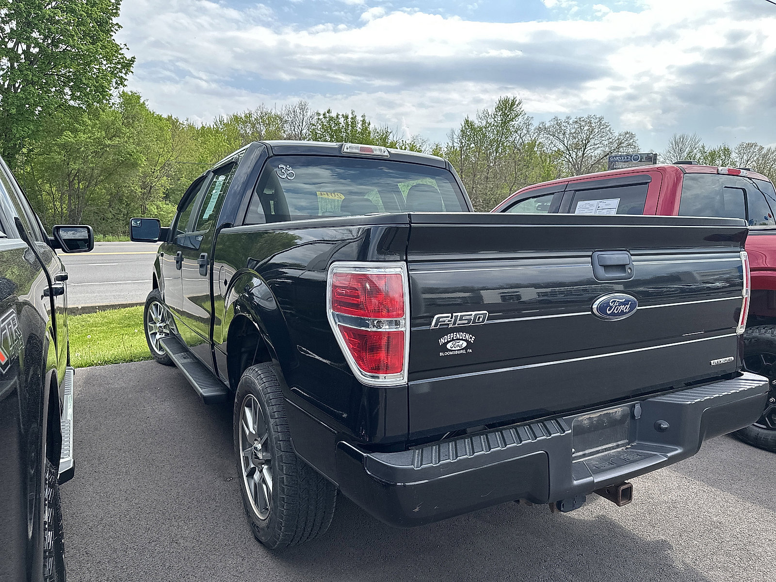 Used 2014 Ford F150 STX w/ Equipment Group 201A Mid AWD/4WD image 4