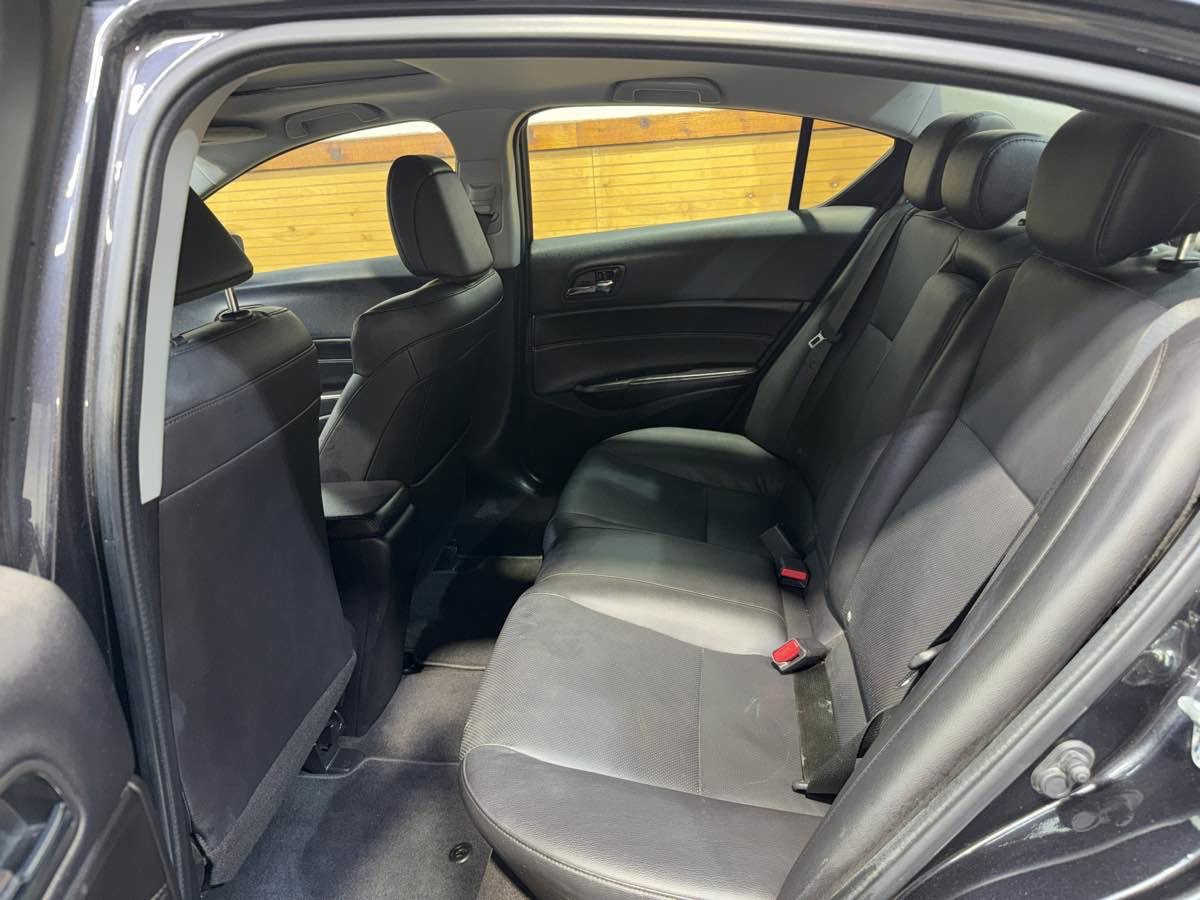 Used 2016 Acura ILX w/ Technology Plus Package image 24