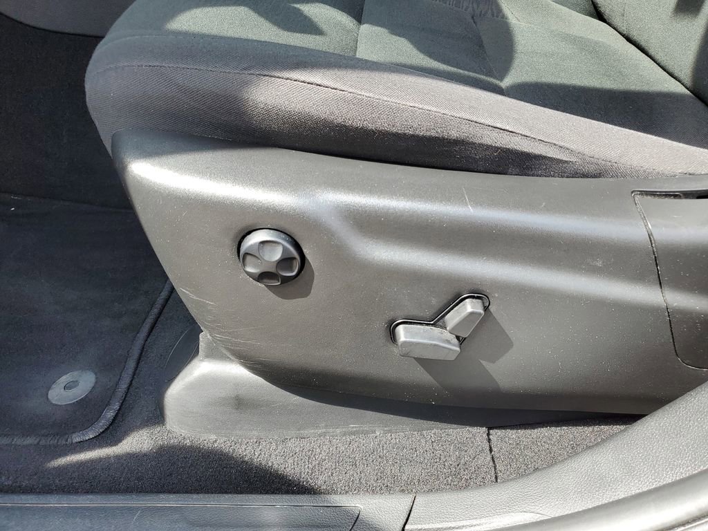 Used 2023 Dodge Durango GT AWD/4WD image 6