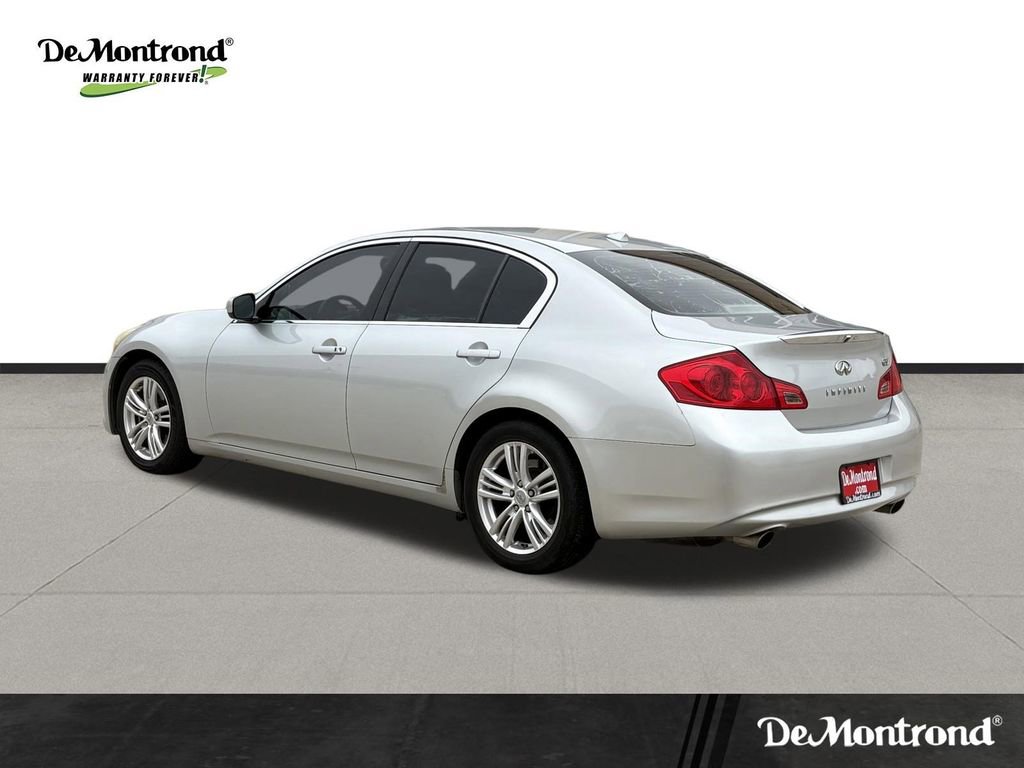 Used 2011 INFINITI G37 Journey RWD image 7