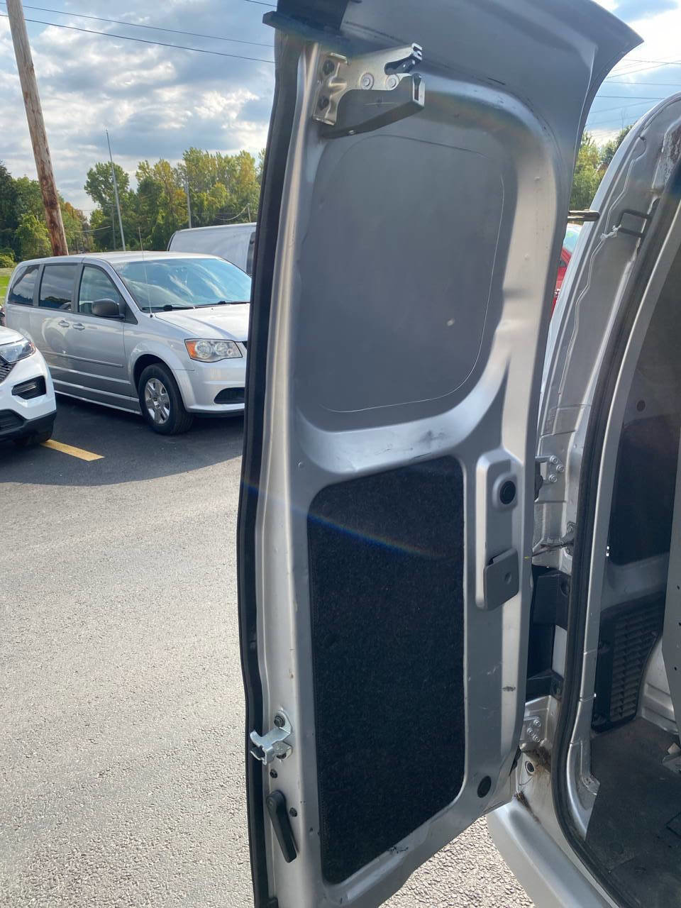 Used 2019 Nissan NV200 SV w/ Navigation Package image 13