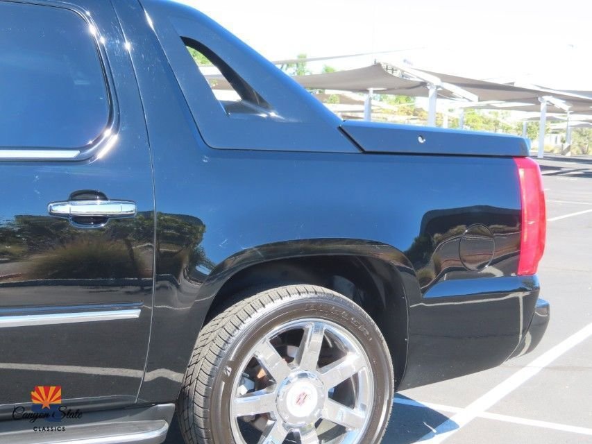 Used 2009 Cadillac Escalade EXT image 20