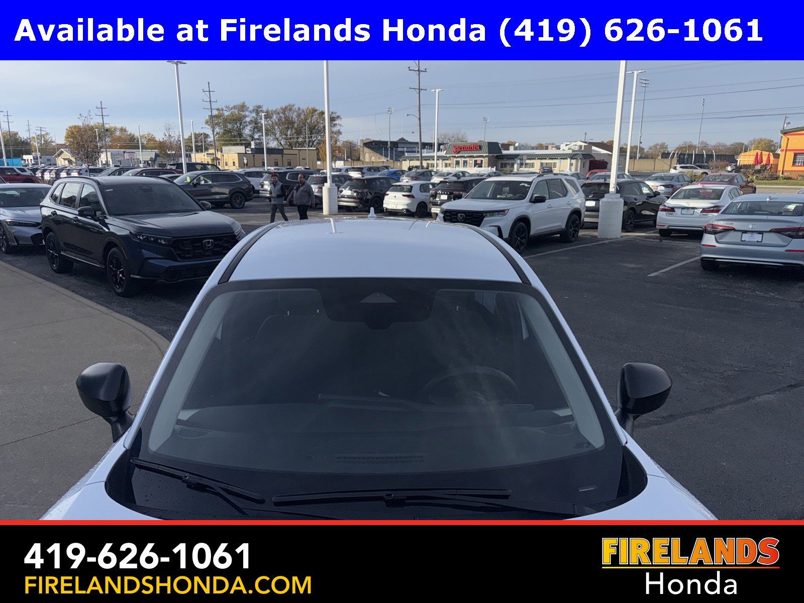 Used 2025 Nissan Kicks S image 8