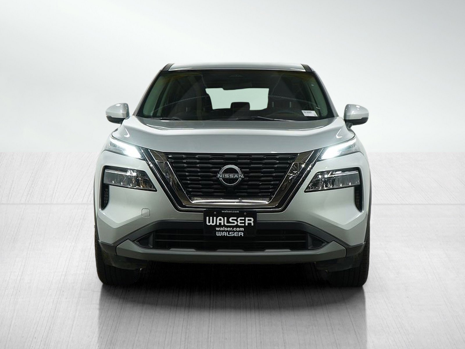 Used 2022 Nissan Rogue SV image 8