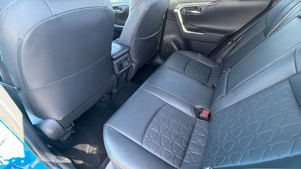 Used 2019 Toyota RAV4 Adventure AWD/4WD image 24