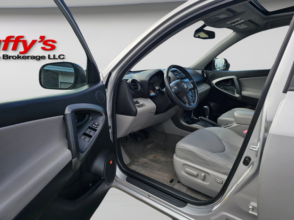 Used 2010 Toyota RAV4 Limited image 18