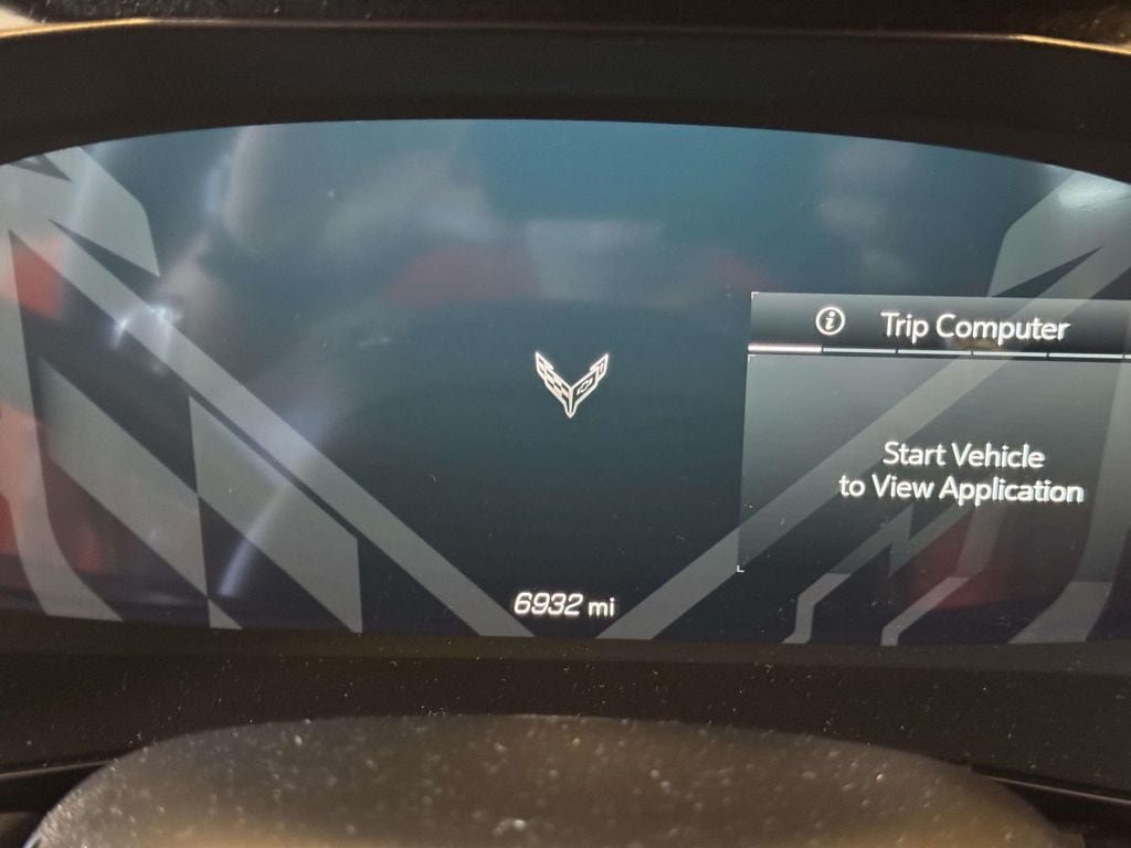 Used 2024 Chevrolet Corvette Z06 RWD image 13