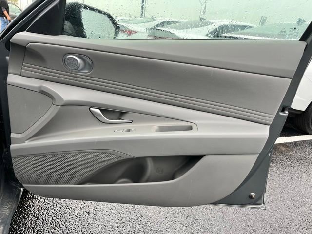 New 2026 Hyundai Elantra Sport FWD image 23