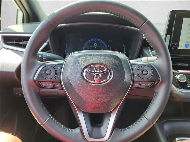 Used 2026 Toyota Corolla SE FWD image 15