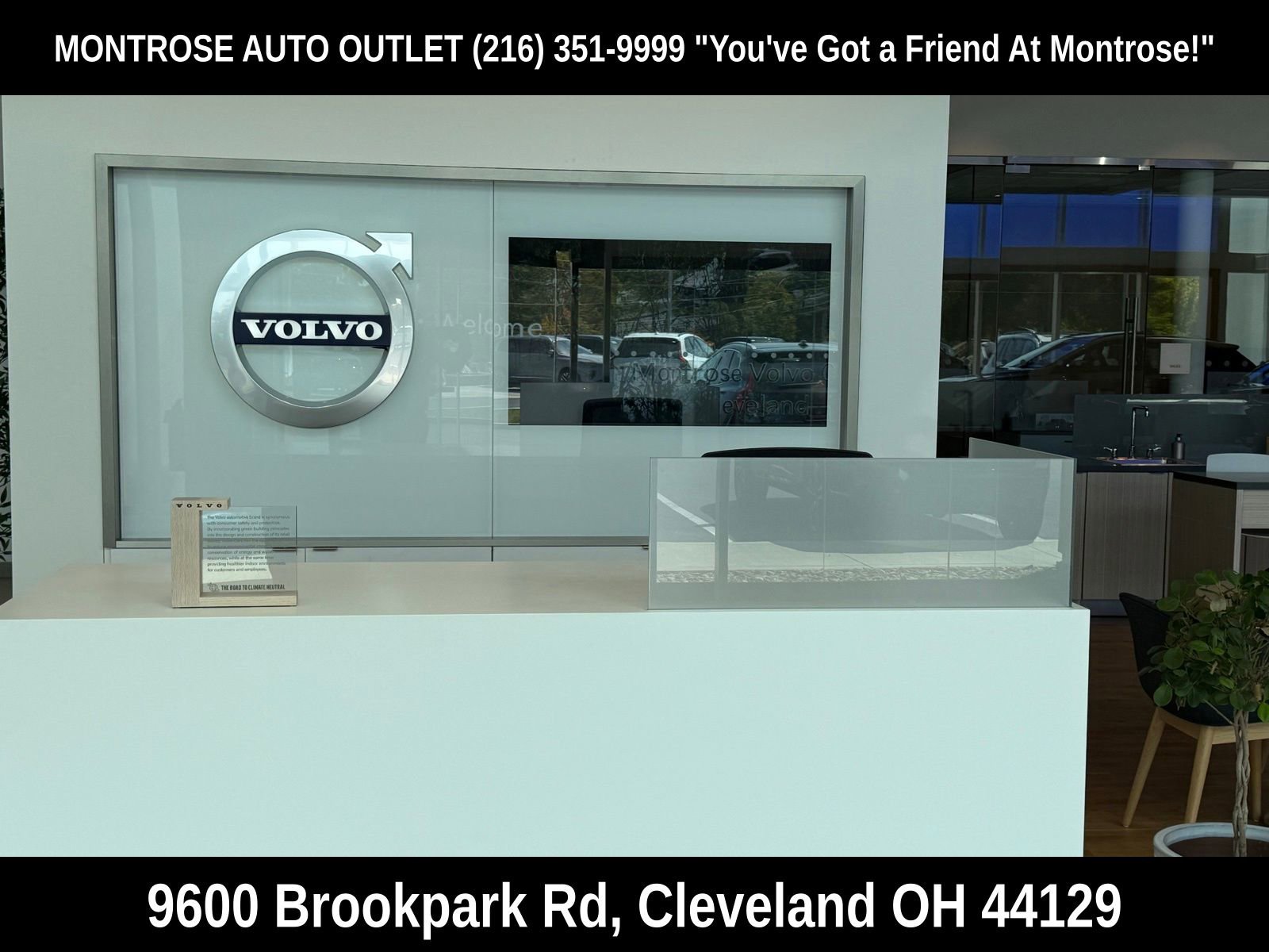 Used 2024 Volvo XC60 T8 Ultimate w/ Protection Package Premier image 43