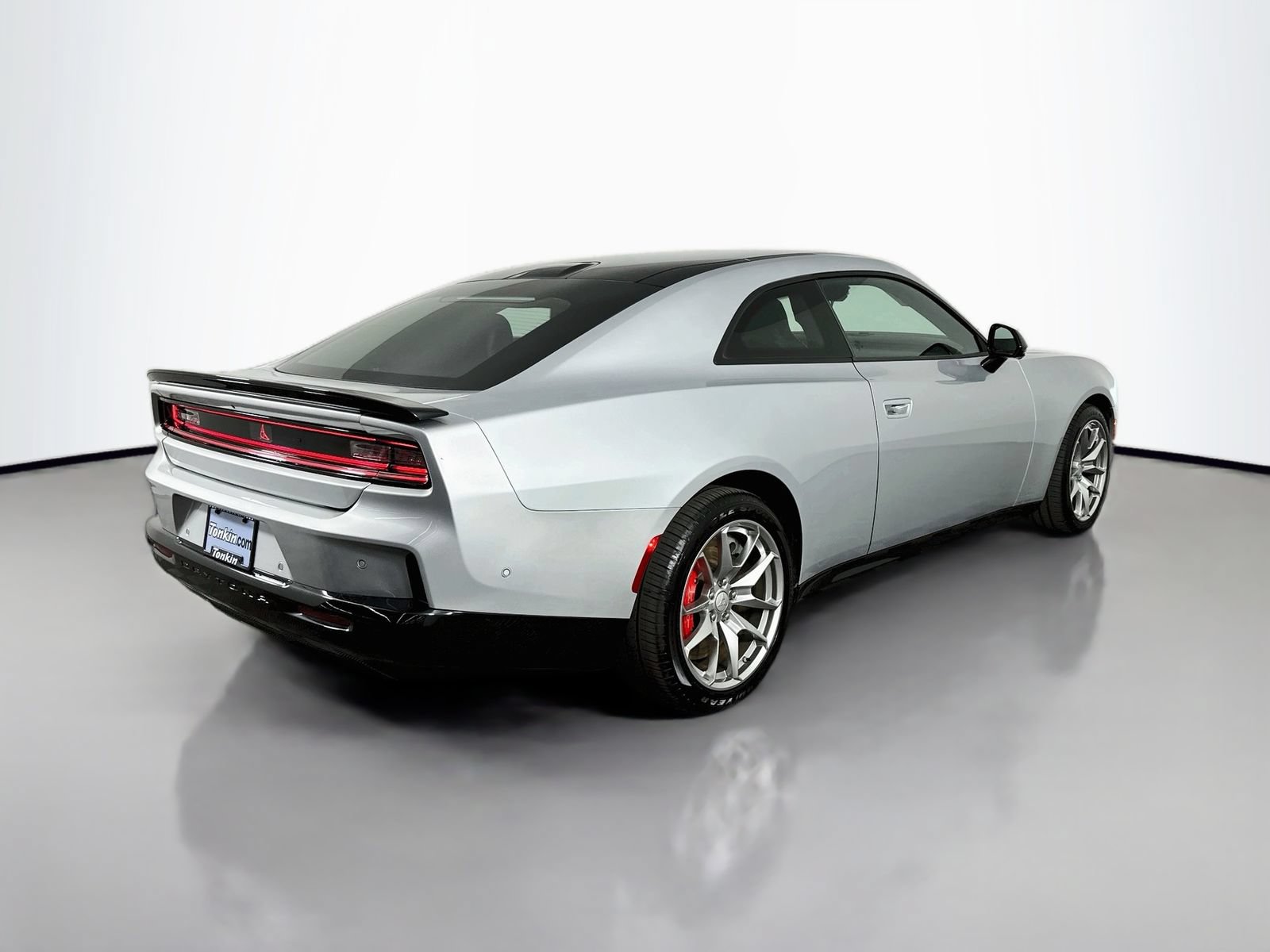 Used 2024 Dodge Charger Daytona Scat Pack w/ Plus Group AWD/4WD image 7