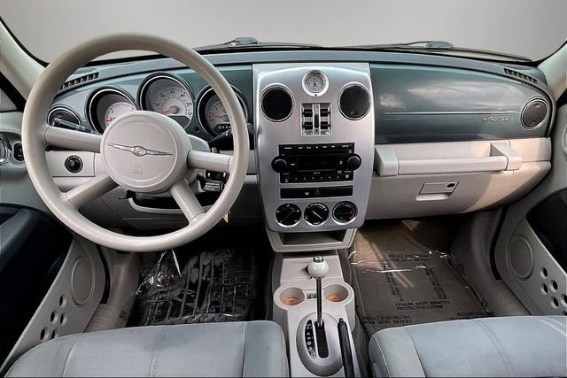 Used 2006 Chrysler PT Cruiser Touring FWD image 7