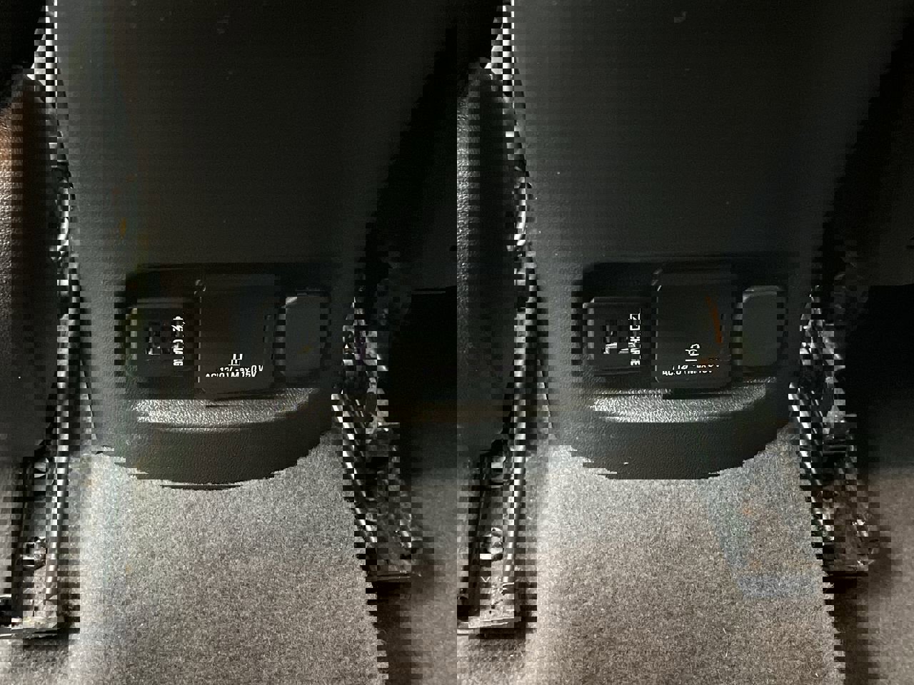 Used 2016 Chevrolet Malibu LT FWD image 11