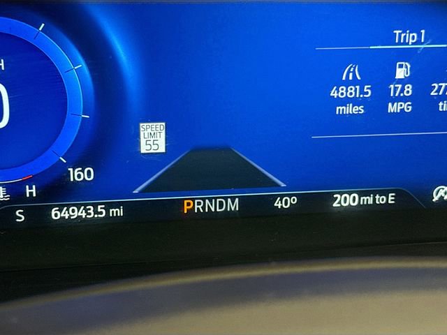 Used 2020 Ford Explorer Platinum w/ Premium Technology Package AWD/4WD image 13