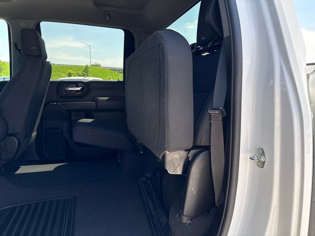Used 2022 Chevrolet Silverado 2500 Custom AWD/4WD image 45