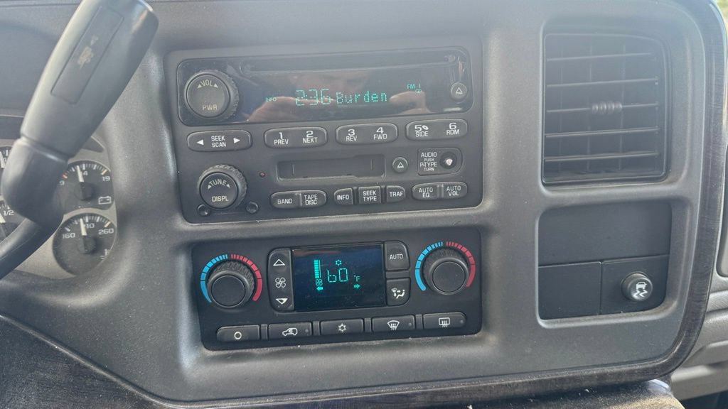 Used 2004 GMC Yukon XL Denali AWD/4WD image 24