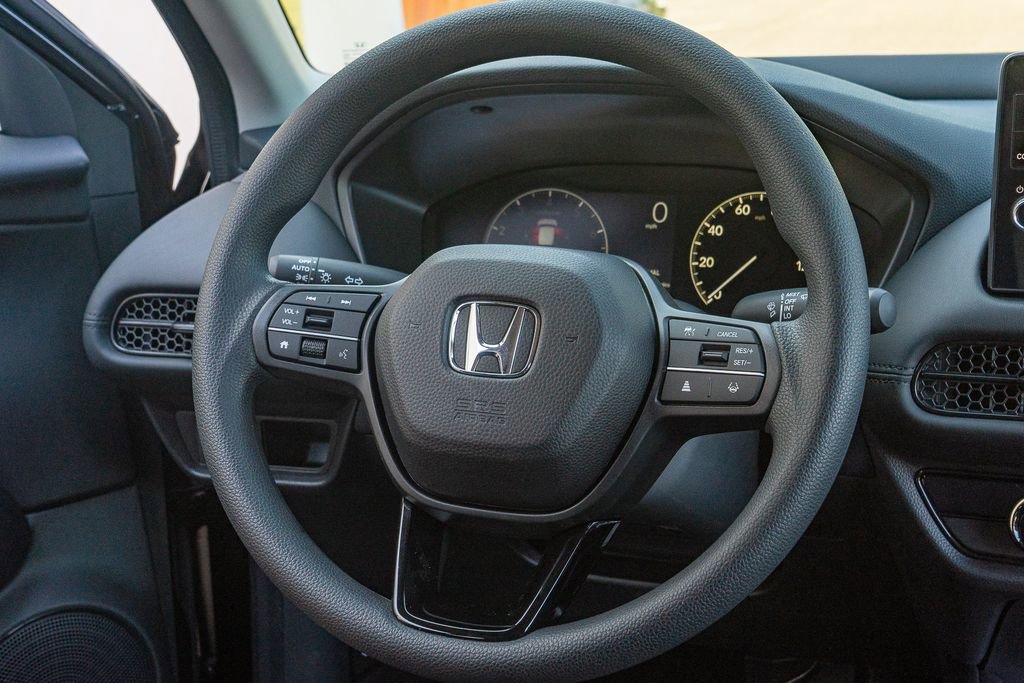 New 2027 Honda HR-V LX image 18