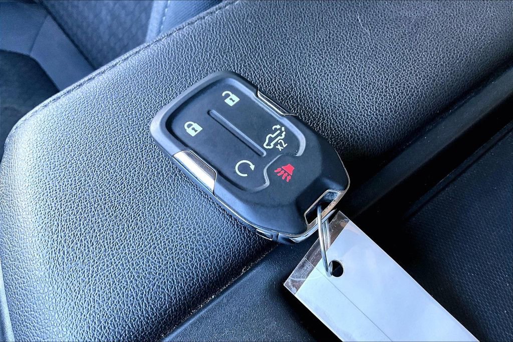 Used 2019 Chevrolet Silverado 1500 LT w/ Texas Edition image 13