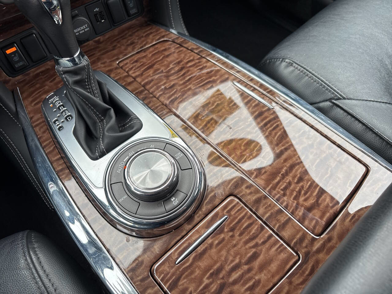 Used 2019 Nissan Armada SV w/ Driver Package image 38