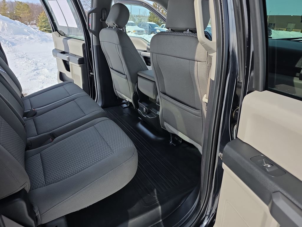 Used 2018 Ford F150 XLT w/ Trailer Tow Package image 11