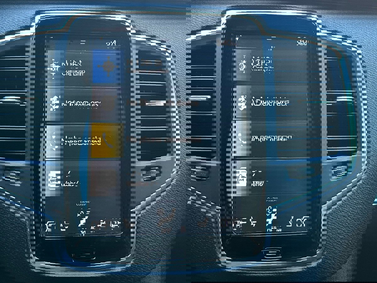 Used 2018 Volvo XC90 T5 Momentum w/ Convenience Package image 27