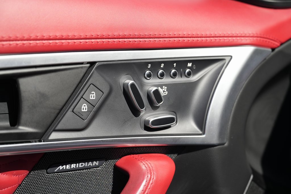 Used 2021 Jaguar F-TYPE First Edition image 25