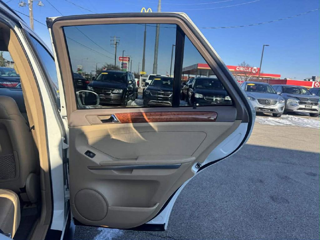 Used 2008 Mercedes-Benz ML 320 4MATIC image 16