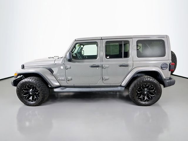 Used 2019 Jeep Wrangler Unlimited Sahara w/ Uconnect 4C Nav & Sound Group AWD/4WD image 4