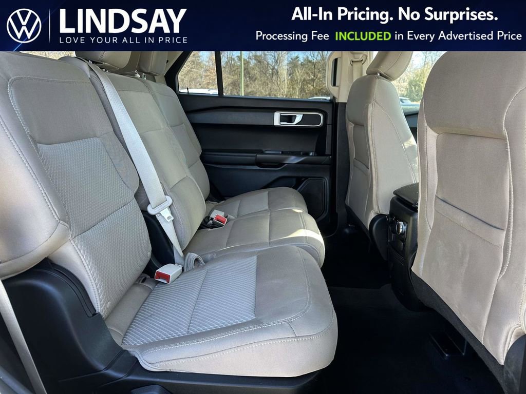 Used 2022 Ford Explorer 4WD image 13