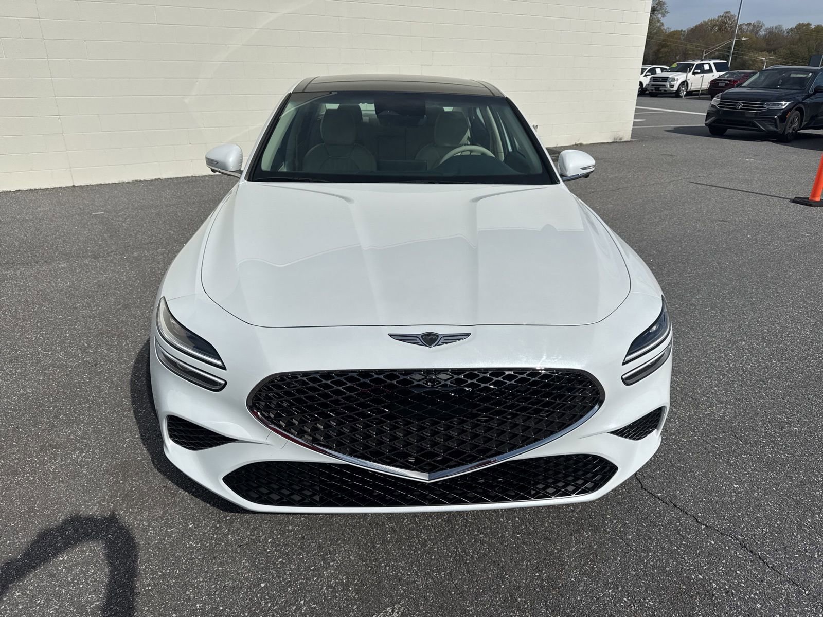 Used 2026 Genesis G70 2.5T Prestige image 2