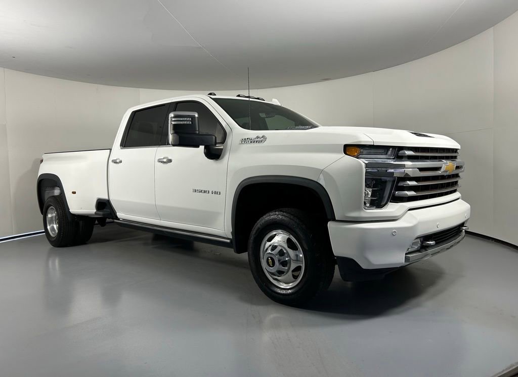 Used 2022 Chevrolet Silverado 3500 High Country AWD/4WD image 1