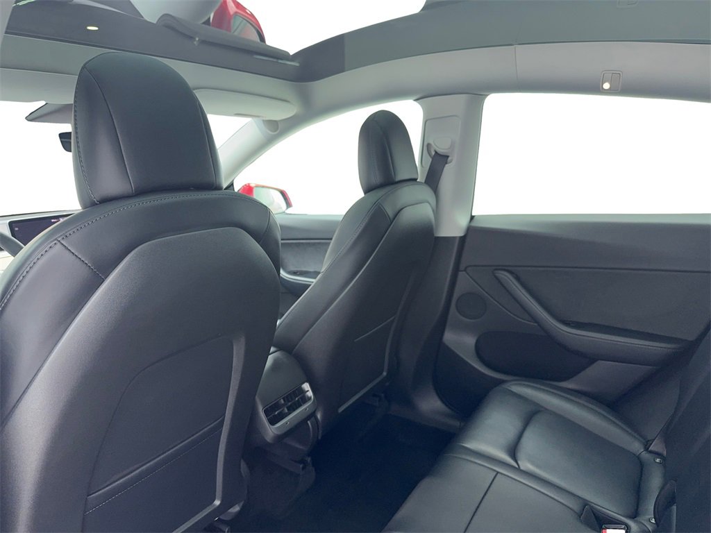 Used 2021 Tesla Model Y Long Range image 43