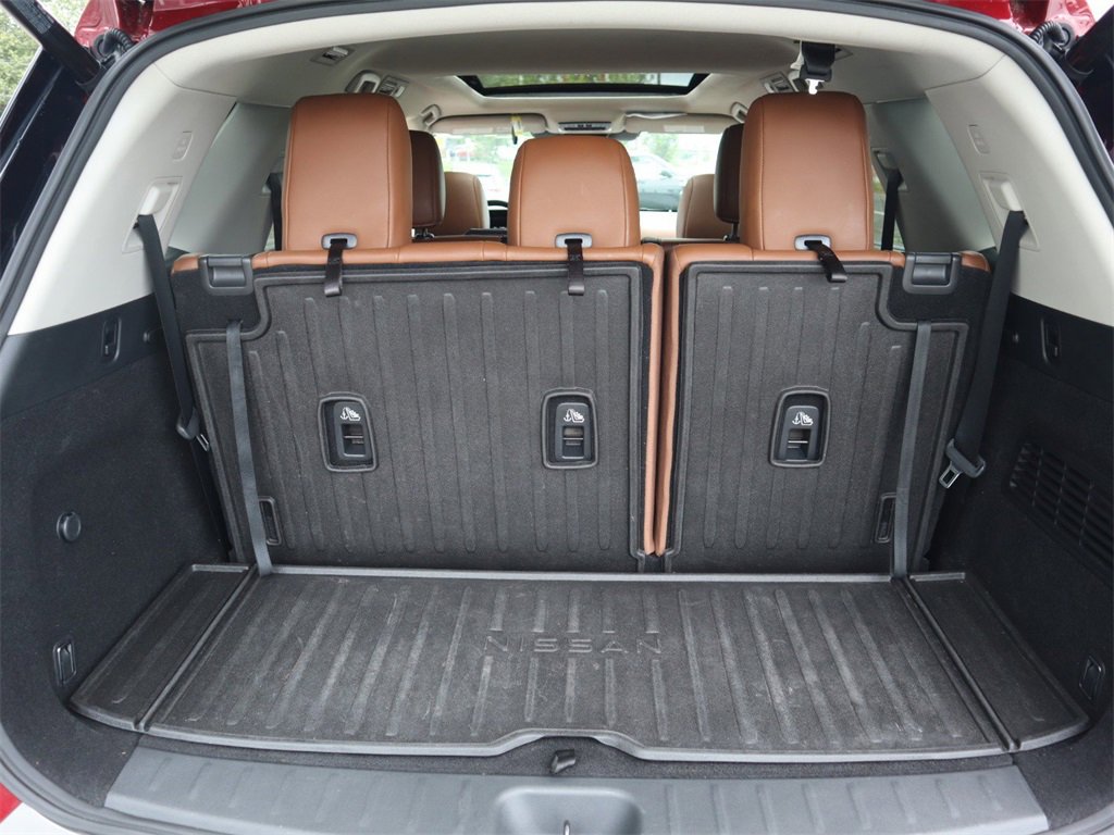 Certified 2022 Nissan Pathfinder Platinum w/ Cargo Package image 29