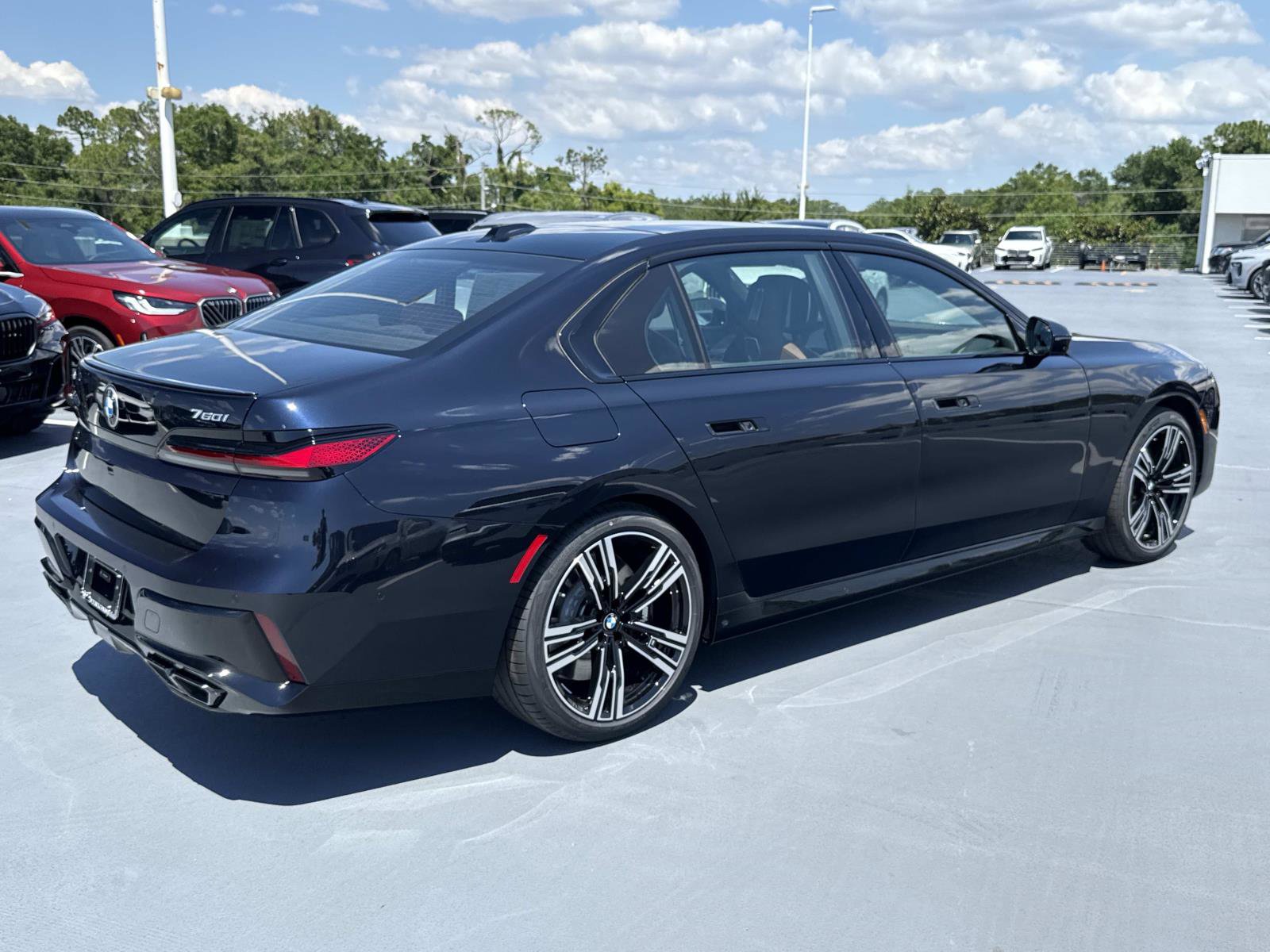 New 2026 BMW 760i xDrive w/ Executive Package AWD/4WD image 3