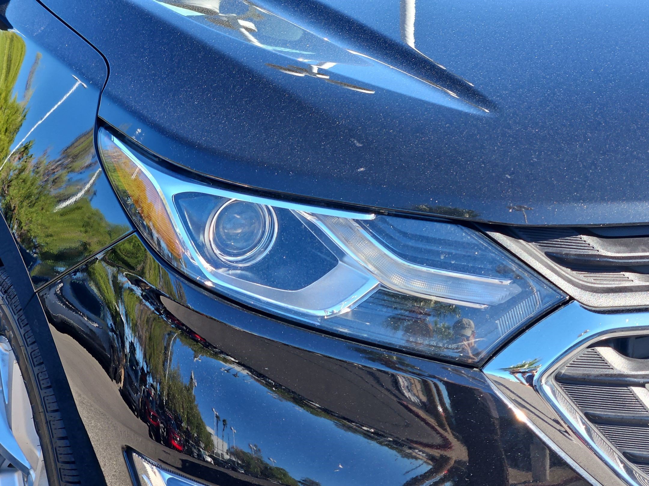 Certified 2018 Chevrolet Equinox LT FWD image 10