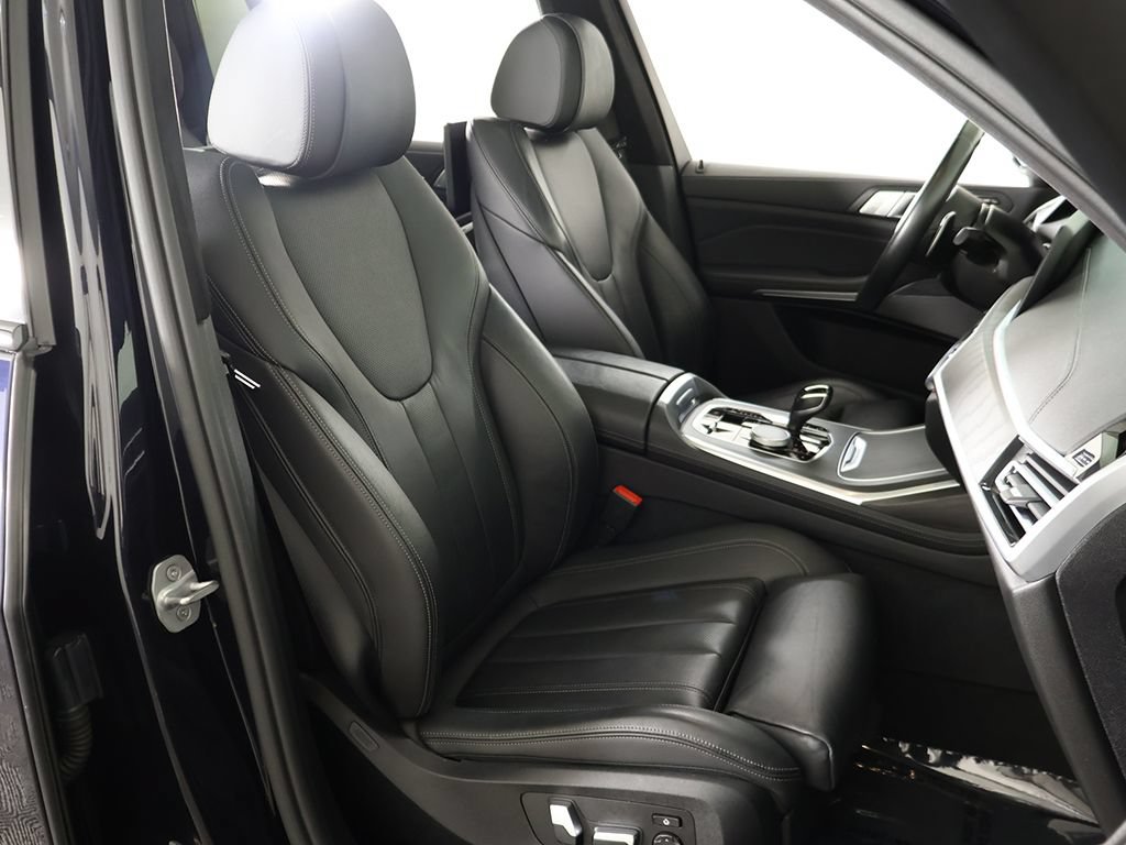 Used 2019 BMW X7 xDrive40i w/ M Sport Package AWD/4WD image 36