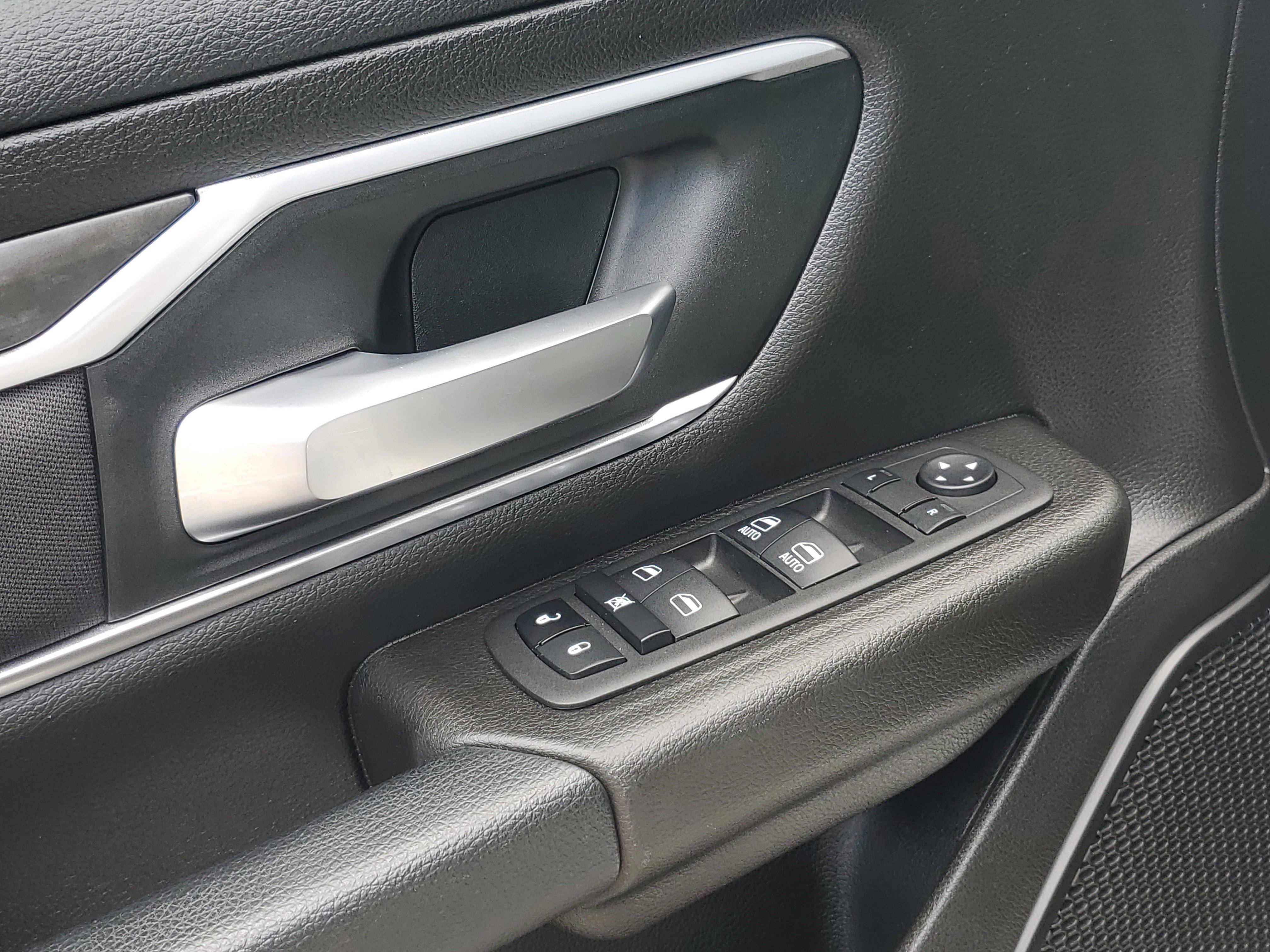 Used 2023 RAM 1500 Big Horn image 9