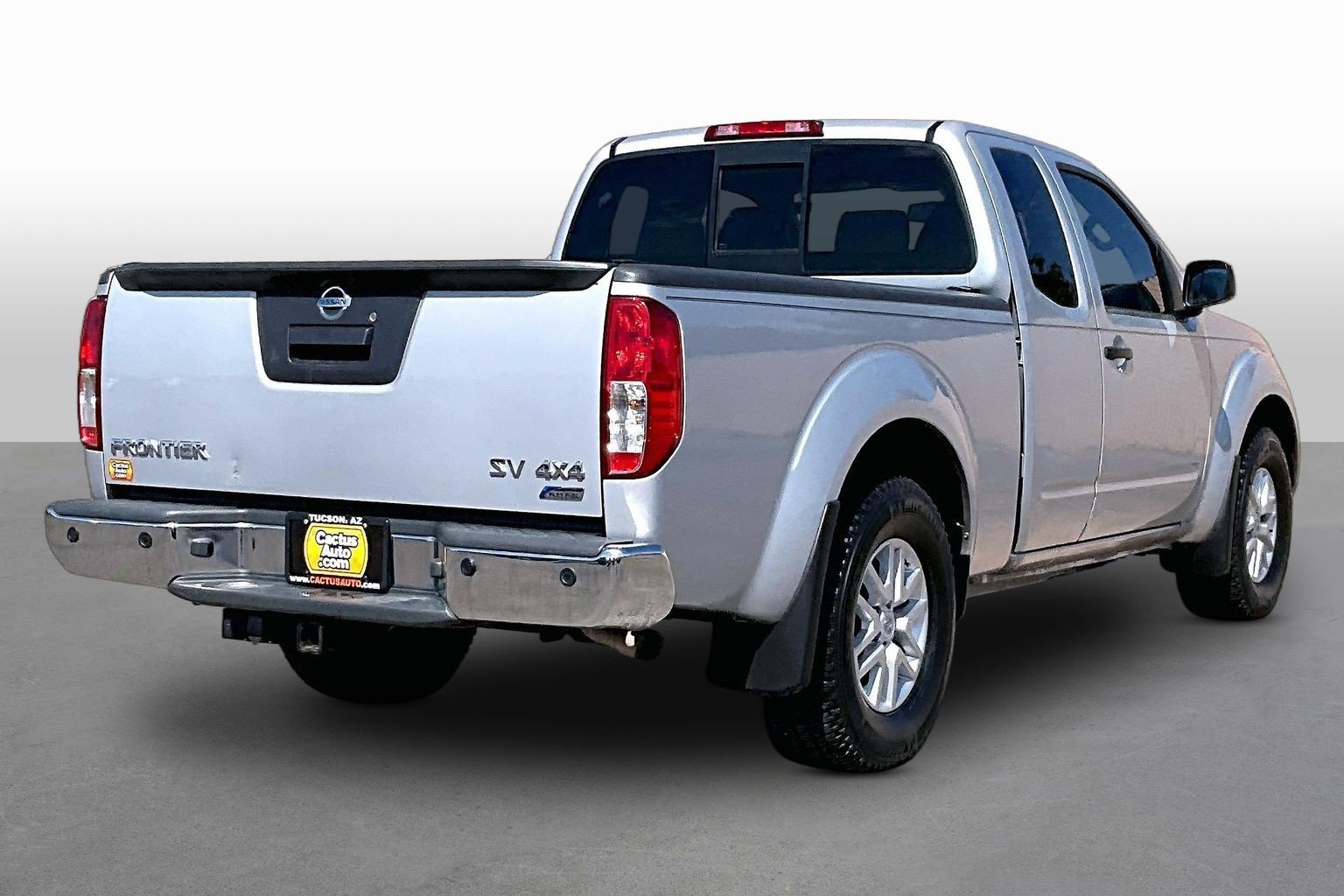 Used 2018 Nissan Frontier SV w/ Value Truck Package AWD/4WD image 2