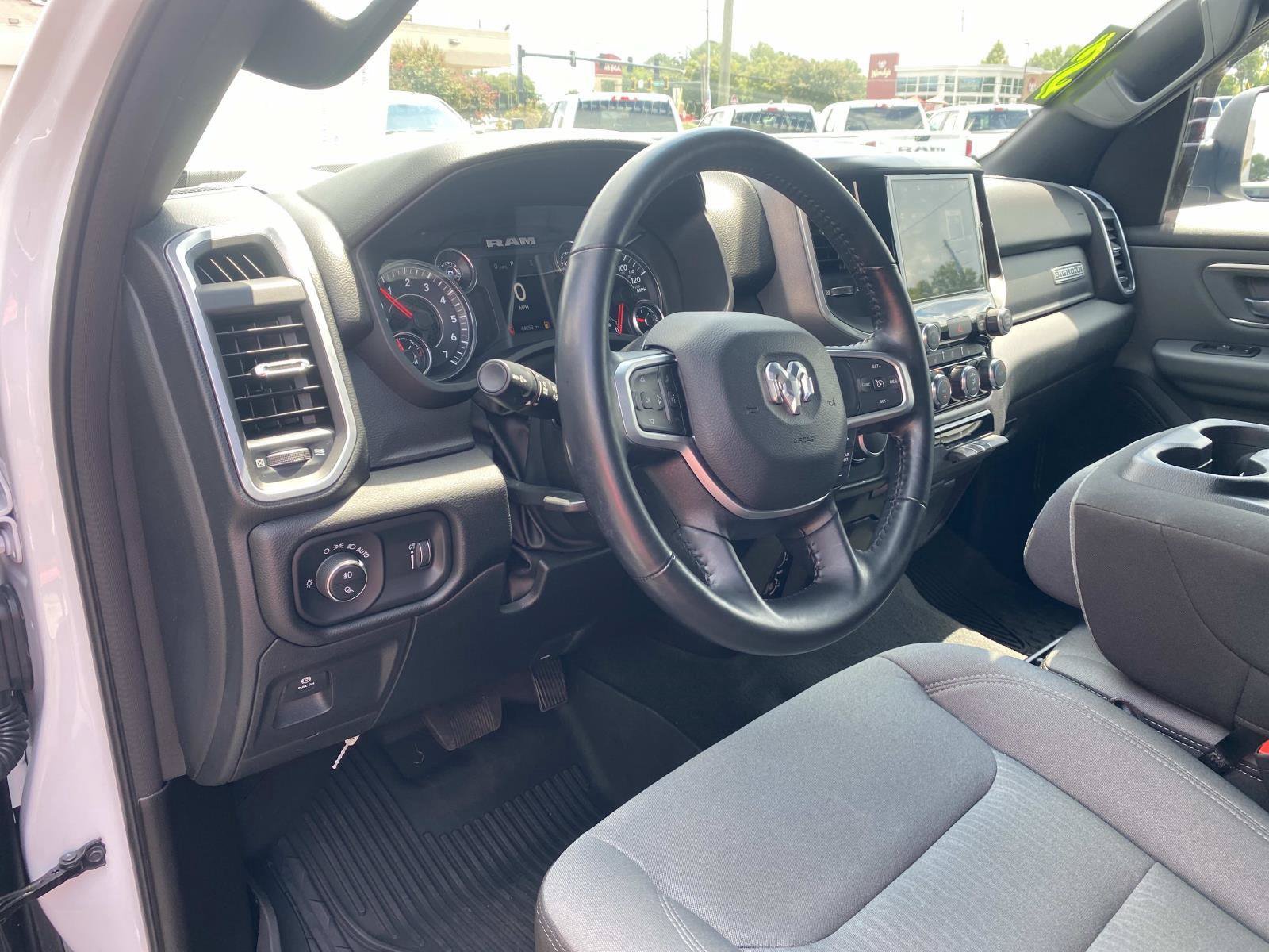 Used 2023 RAM 1500 Big Horn AWD/4WD image 27