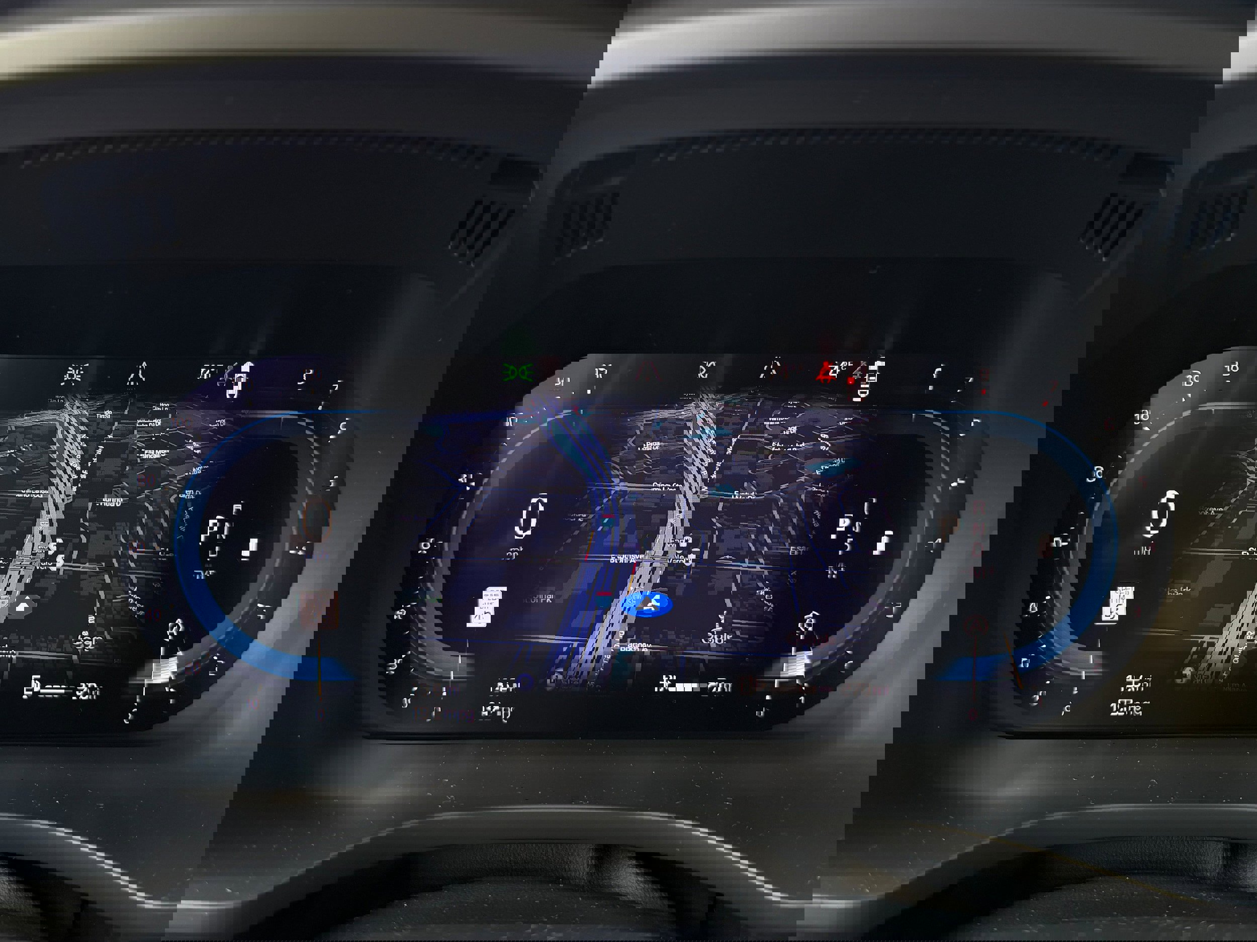 Certified 2024 Volvo XC60 B5 Ultimate image 19